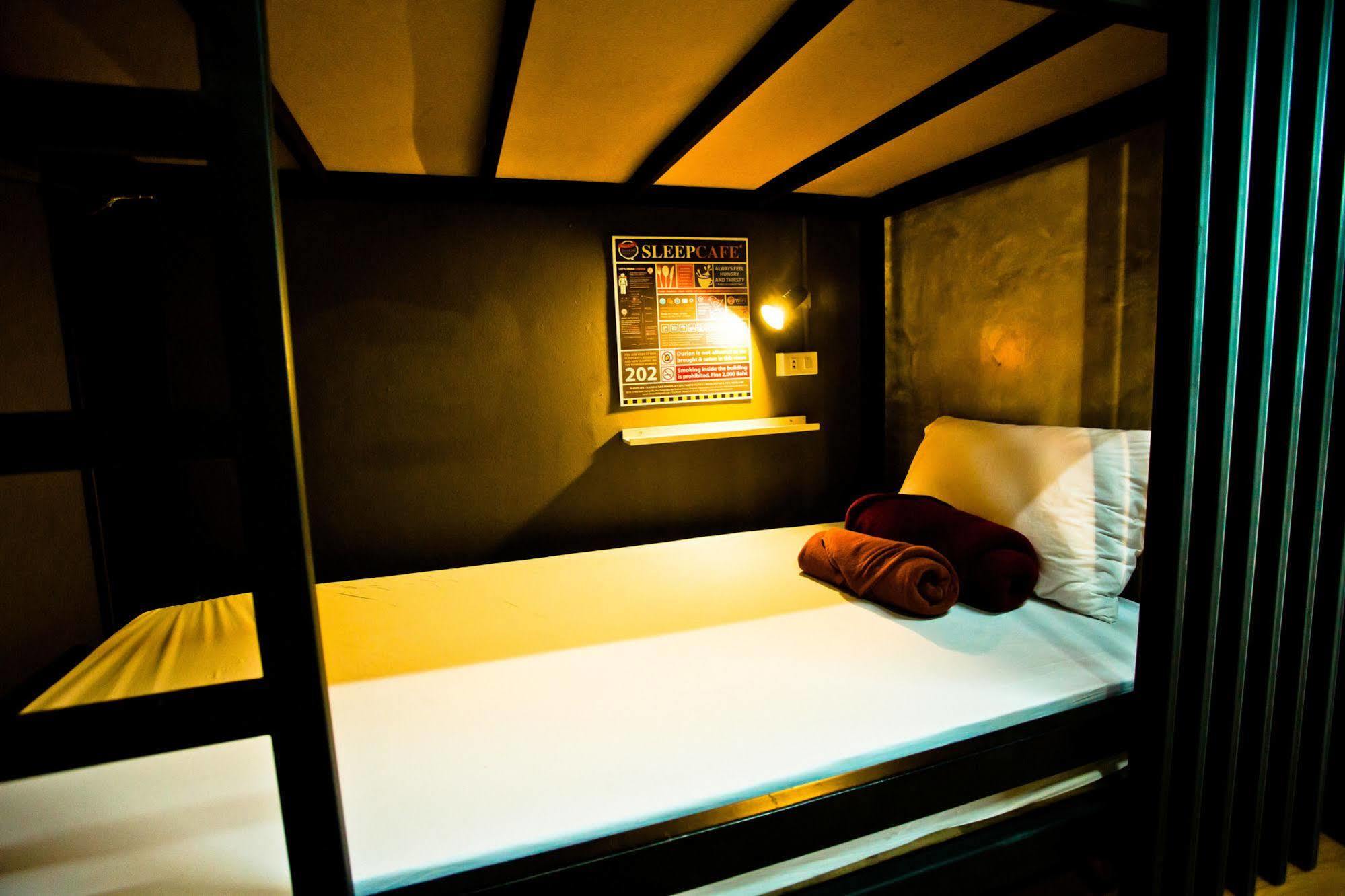 Sleep Cafe Hostel Bang Lamung Zewnętrze zdjęcie